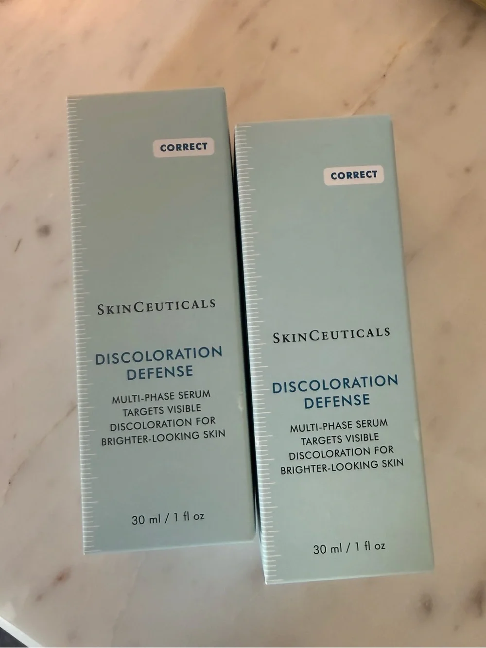 SkinCeuticals Discoloration Defense Serum - Pale Blue Packaging